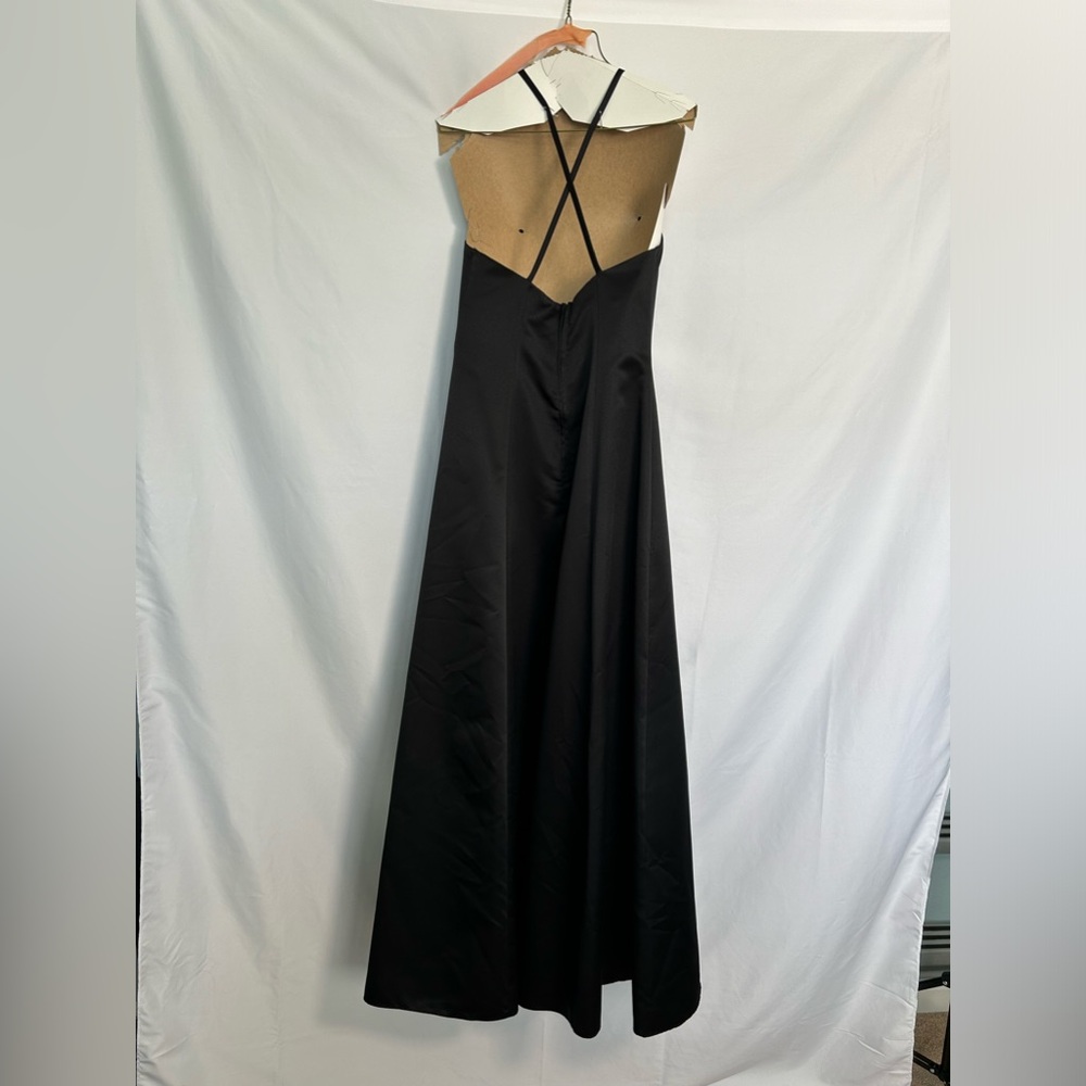 Urban Girl Nites Vintage Y2K Formal Black Gown with‎ Crisscross Back | Size 7/8 - Picture 5 of 10